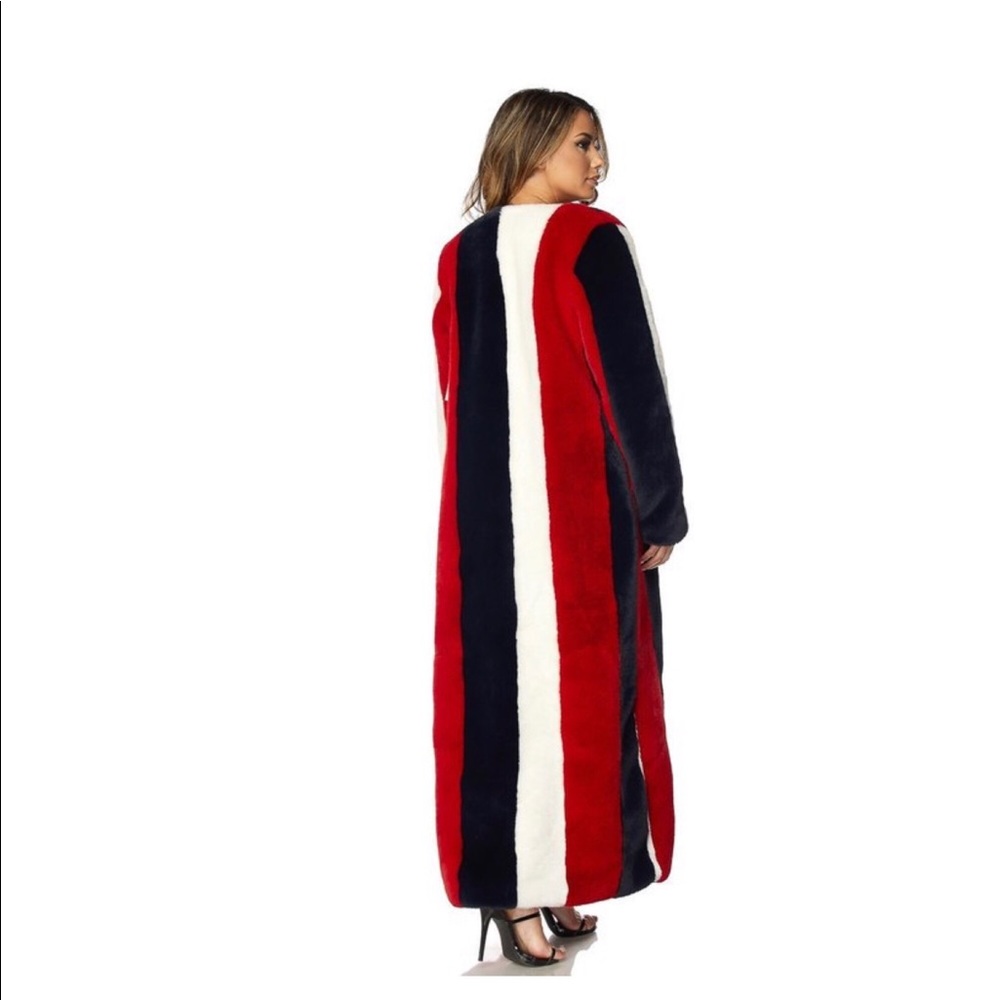 Long faux fur coat - Picture 3 of 4